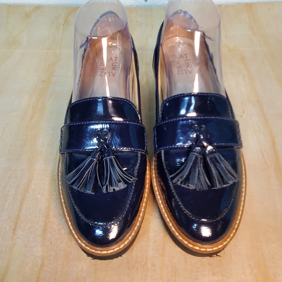 Naturalizer Navy Blue Patent Leather Platform Loafers Size 8 - Picture 5 of 16